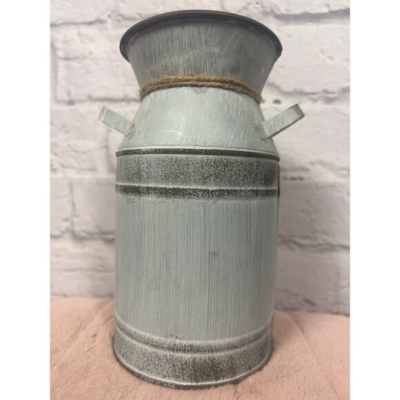 French Shabby Chic Metal Jug Galvanized Vase For Flowers Milk Can Rustic - Picture 4 of 5